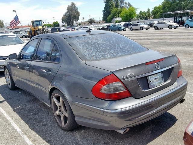 WDBUF56X89B389049 - 2009 MERCEDES-BENZ E 350 GRAY photo 3