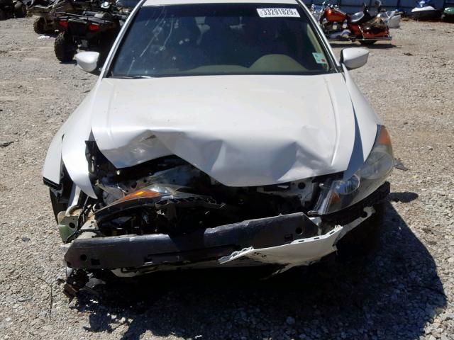 1HGCP36808A013409 - 2008 HONDA ACCORD EXL WHITE photo 9