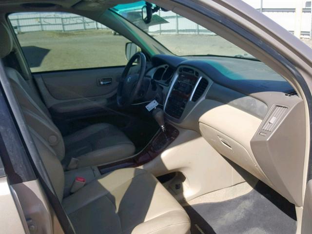 JTEEP21A560137279 - 2006 TOYOTA HIGHLANDER GOLD photo 5