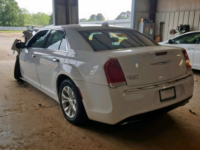 2C3CCAEG4JH137024 - 2018 CHRYSLER 300 LIMITE WHITE photo 3