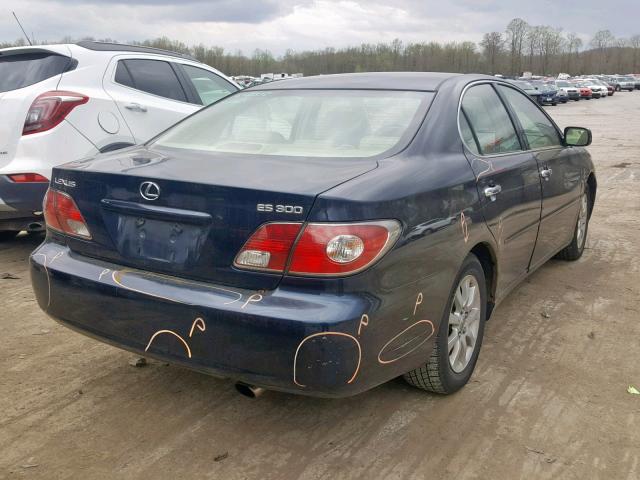 JTHBF30G520050464 - 2002 LEXUS ES 300 BLUE photo 4