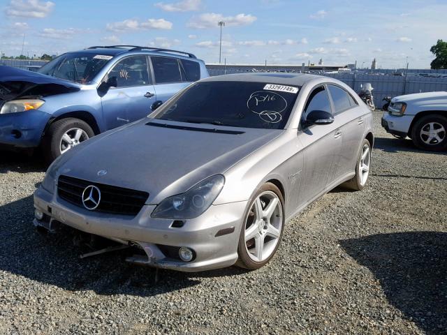 WDDDJ76X66A073006 - 2006 MERCEDES-BENZ CLS 55 AMG GRAY photo 2