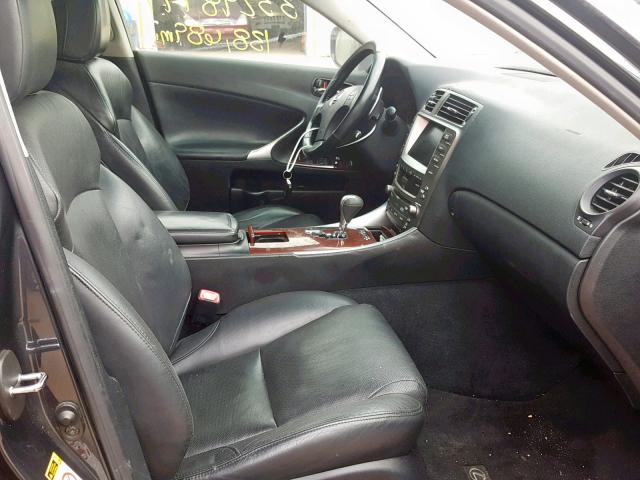 JTHBE262165011033 - 2006 LEXUS IS 350 GRAY photo 5