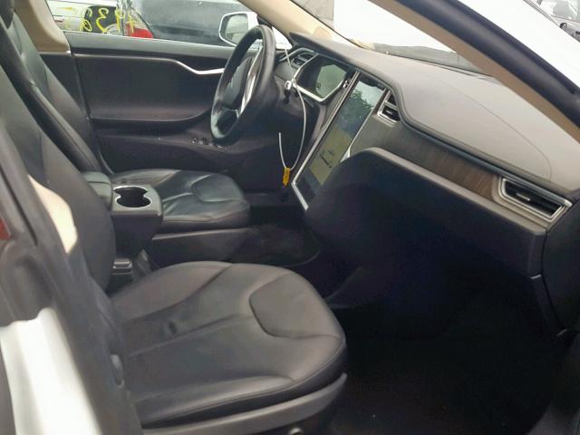 5YJSA1CG5DFP21992 - 2013 TESLA MODEL S Սպիտակ լուսանկար 5