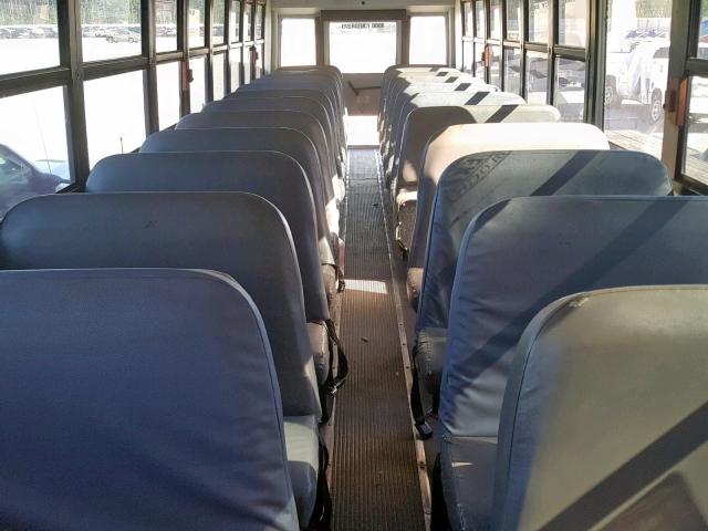 4UZABRDT08CZ06064 - 2008 FREIGHTLINER CHASSIS B2 红色 照片 5