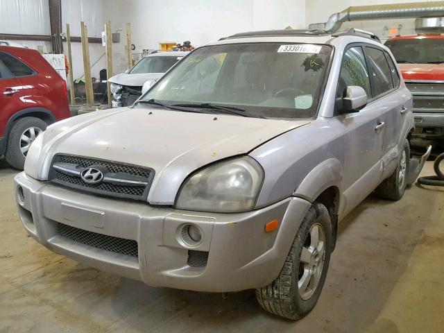 KM8JM72D26U252427 - 2006 HYUNDAI TUCSON GL SILVER photo 2