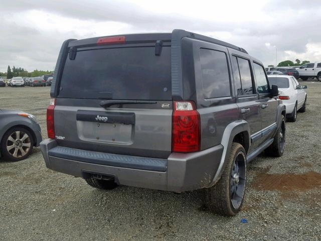 1J8HH48K28C142913 - 2008 JEEP COMMANDER GRAY photo 4