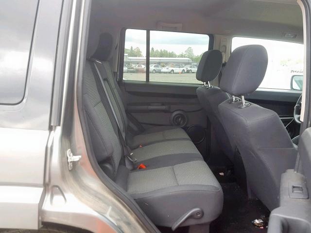 1J8HH48K28C142913 - 2008 JEEP COMMANDER GRAY photo 6