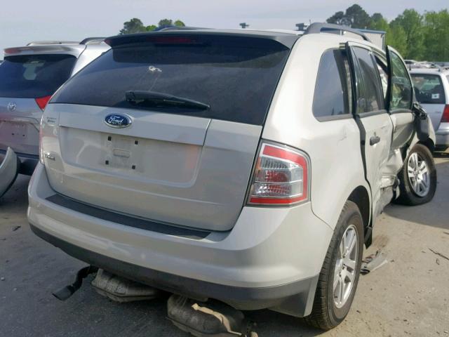 2FMDK36C27BA74457 - 2007 FORD EDGE SE WHITE photo 4