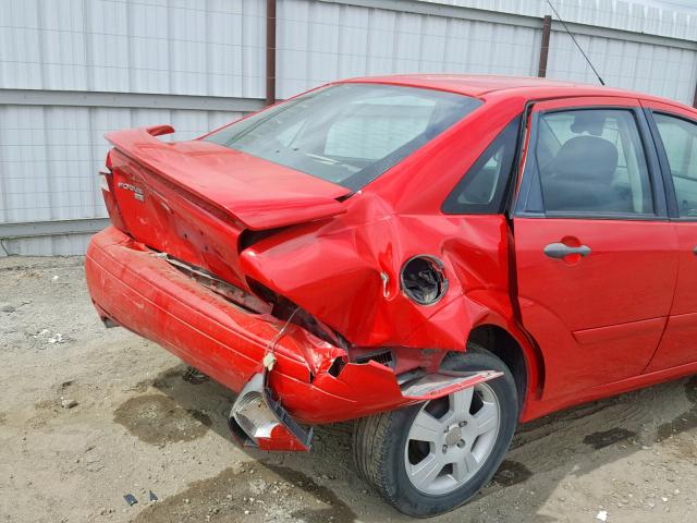 1FAHP34N17W342513 - 2007 FORD FOCUS ZX4 RED photo 9