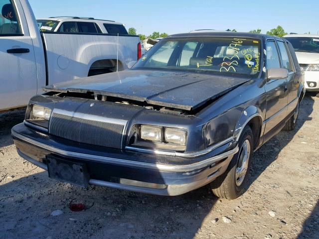 1C3XV66R9PD135414 - 1993 CHRYSLER NEW YORKER BLACK photo 2