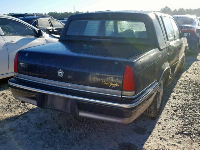 1C3XV66R9PD135414 - 1993 CHRYSLER NEW YORKER BLACK photo 4