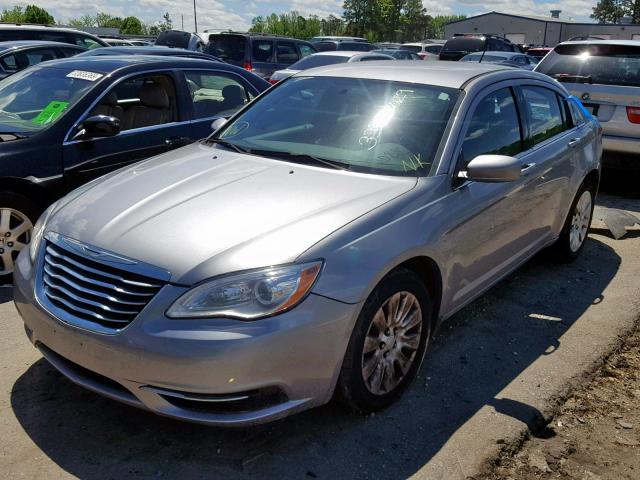 1C3CCBAB8EN231324 - 2014 CHRYSLER 200 LX SILVER photo 2