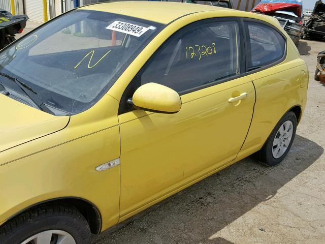 KMHCM3AC4AU178687 - 2010 HYUNDAI ACCENT BLU YELLOW photo 9