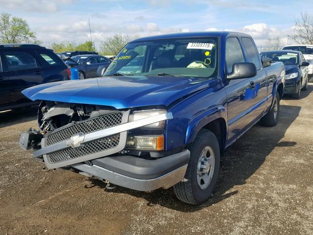 1GC5C19Z04Z329805 - 2004 CHEVROLET C-1 BLUE photo 2