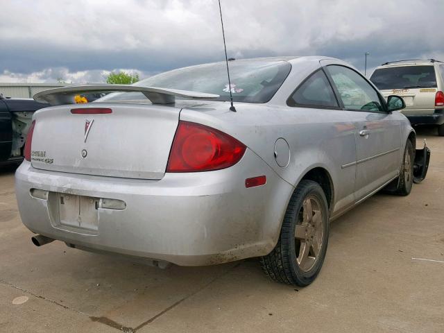 1G2AL15FX77247997 - 2007 PONTIAC G5 SILVER photo 4