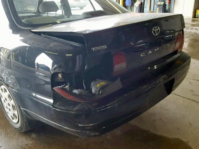 JT2BG12KXT0410195 - 1996 TOYOTA CAMRY DX BLACK photo 9