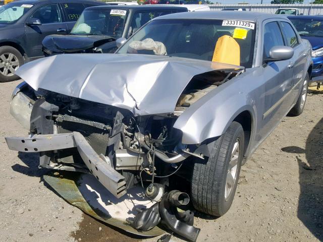 2C3KA43R47H829087 - 2007 CHRYSLER 300 GRAY photo 2