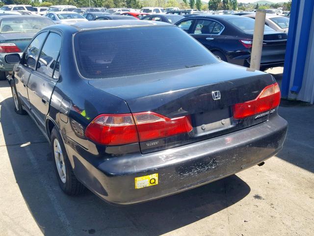 1HGCF8641WA105526 - 1998 HONDA ACCORD DX BLACK photo 3