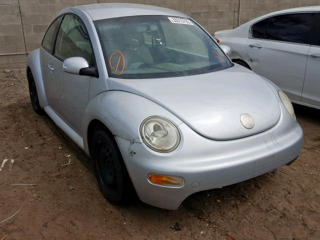 3VWBK31C35M402528 - 2005 VOLKSWAGEN NEW BEETLE Silber Foto 1