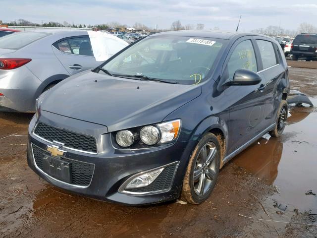 1G1JH6SB0E4115849 - 2014 CHEVROLET SONIC RS GRAY photo 2