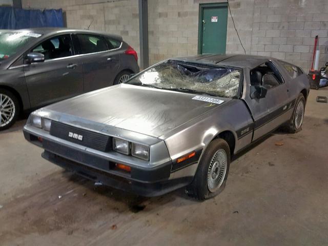 SCEDT26T7BD003162 - 1981 DELOREAN DELOREAN GRAY photo 2