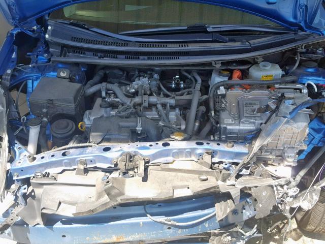 JTDKDTB37F1087422 - 2015 TOYOTA PRIUS C BLUE photo 7