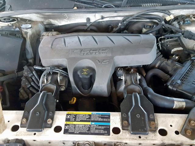 2G4WD582661183088 - 2006 BUICK LACROSSE C WHITE photo 7