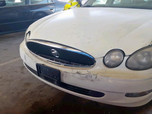 2G4WD582661183088 - 2006 BUICK LACROSSE C WHITE photo 9