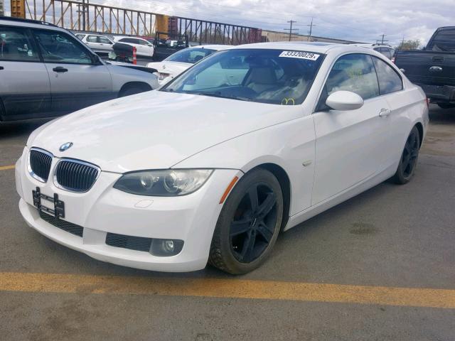 WBAWV13538P118875 - 2008 BMW 328 I SULE WHITE photo 2