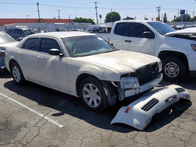 2C3KA43R97H846175 - 2007 CHRYSLER 300 WHITE photo 1