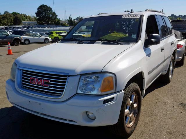 1GKDS13S972124365 - 2007 GMC ENVOY WHITE photo 2