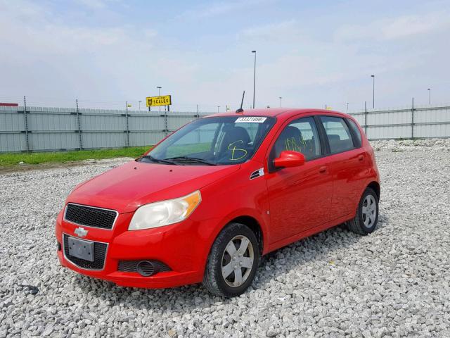 KL1TD66E69B638298 - 2009 CHEVROLET AVEO LS RED photo 2