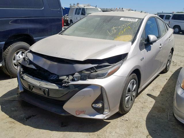 JTDKARFP7H3040262 - 2017 TOYOTA PRIUS PRIM 银色 照片 2