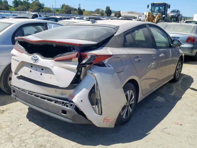 JTDKARFP7H3040262 - 2017 TOYOTA PRIUS PRIM 银色 照片 4