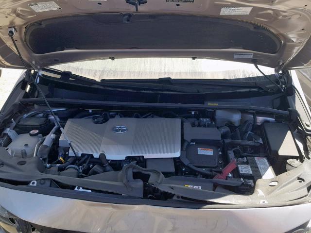 JTDKARFP7H3040262 - 2017 TOYOTA PRIUS PRIM 银色 照片 7