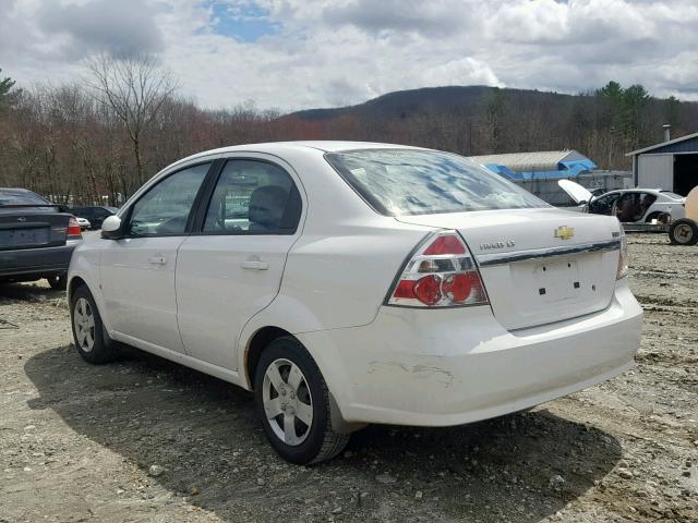 KL1TD56E99B337597 - 2009 CHEVROLET AVEO LS WHITE photo 3