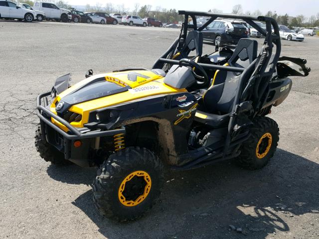 3JBKXLP1XCJ002753 - 2012 CAN-AM COMMANDER YELLOW photo 2