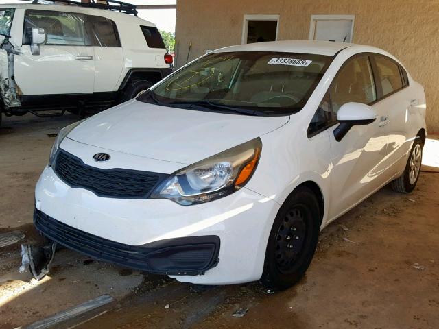 KNADM4A39E6344613 - 2014 KIA RIO LX WHITE photo 2