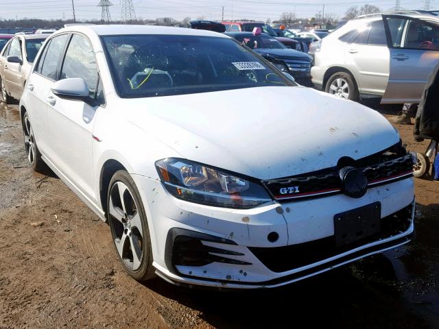 3VW447AU1JM295184 - 2018 VOLKSWAGEN GTI S/SE WHITE photo 1