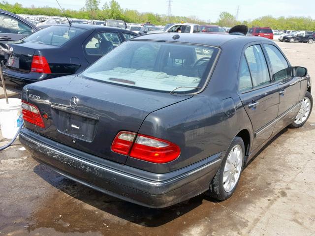 WDBJF65J51B372249 - 2001 MERCEDES-BENZ E 320 BLACK photo 4