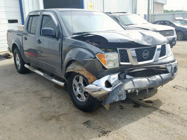 1N6AD07U77C427151 - 2007 NISSAN FRONTIER C GRAY photo 1