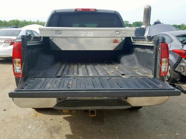 1N6AD07U77C427151 - 2007 NISSAN FRONTIER C GRAY photo 9