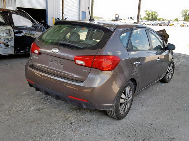 KNAFU5A25D5727121 - 2013 KIA FORTE EX BROWN photo 4