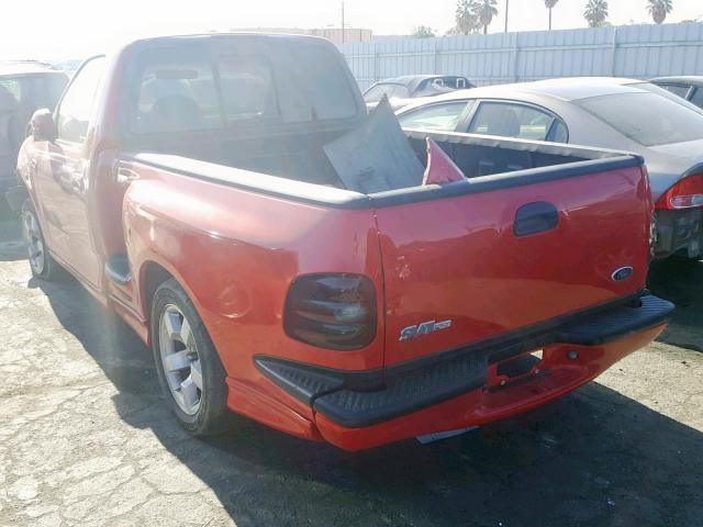 2FTZF07311CA41818 - 2001 FORD F150 SVT L RED photo 3