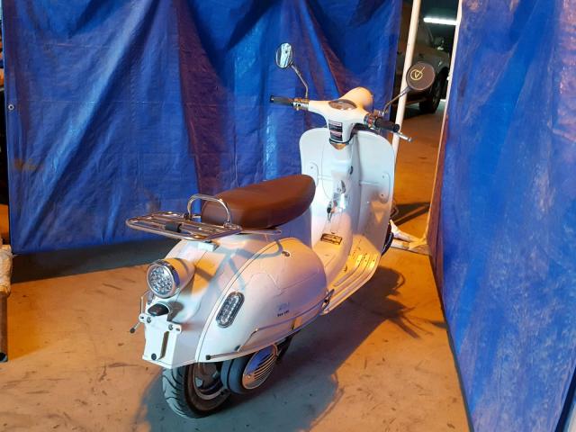 L5YTCKPA1G1140926 - 2016 TAIO SCOOTER WHITE photo 4