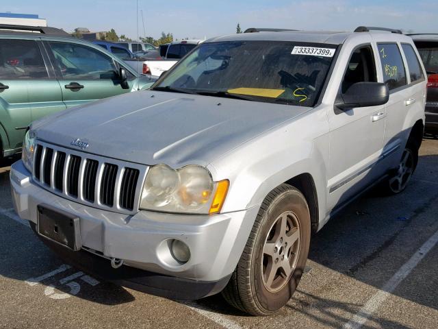 1J4HS48N86C340597 - 2006 JEEP GRAND CHER SILVER photo 2