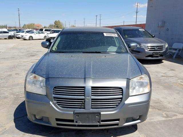 2D8FV47V97H698426 - 2007 DODGE MAGNUM SXT GRAY photo 9