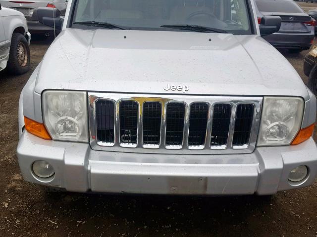 1J8HH58N97C580861 - 2007 JEEP COMMANDER SILVER photo 7