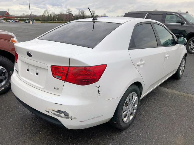 KNAFU4A23B5434342 - 2011 KIA FORTE EX WHITE photo 4